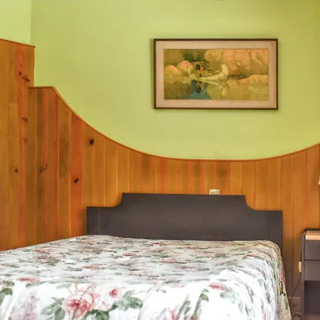 Bicentennial House In With Mountain View And Pool Vakantiehuis
