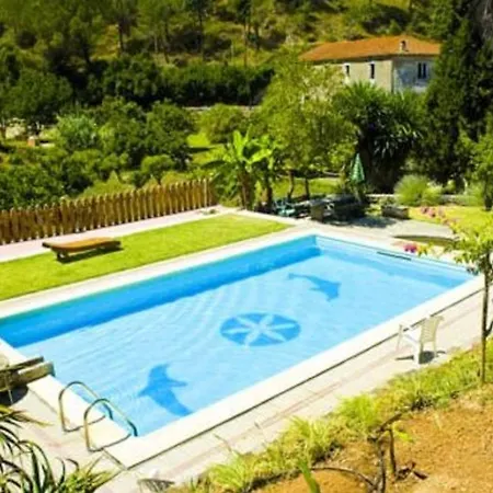 Bicentennial House In With Mountain View And Pool Vakantiehuis